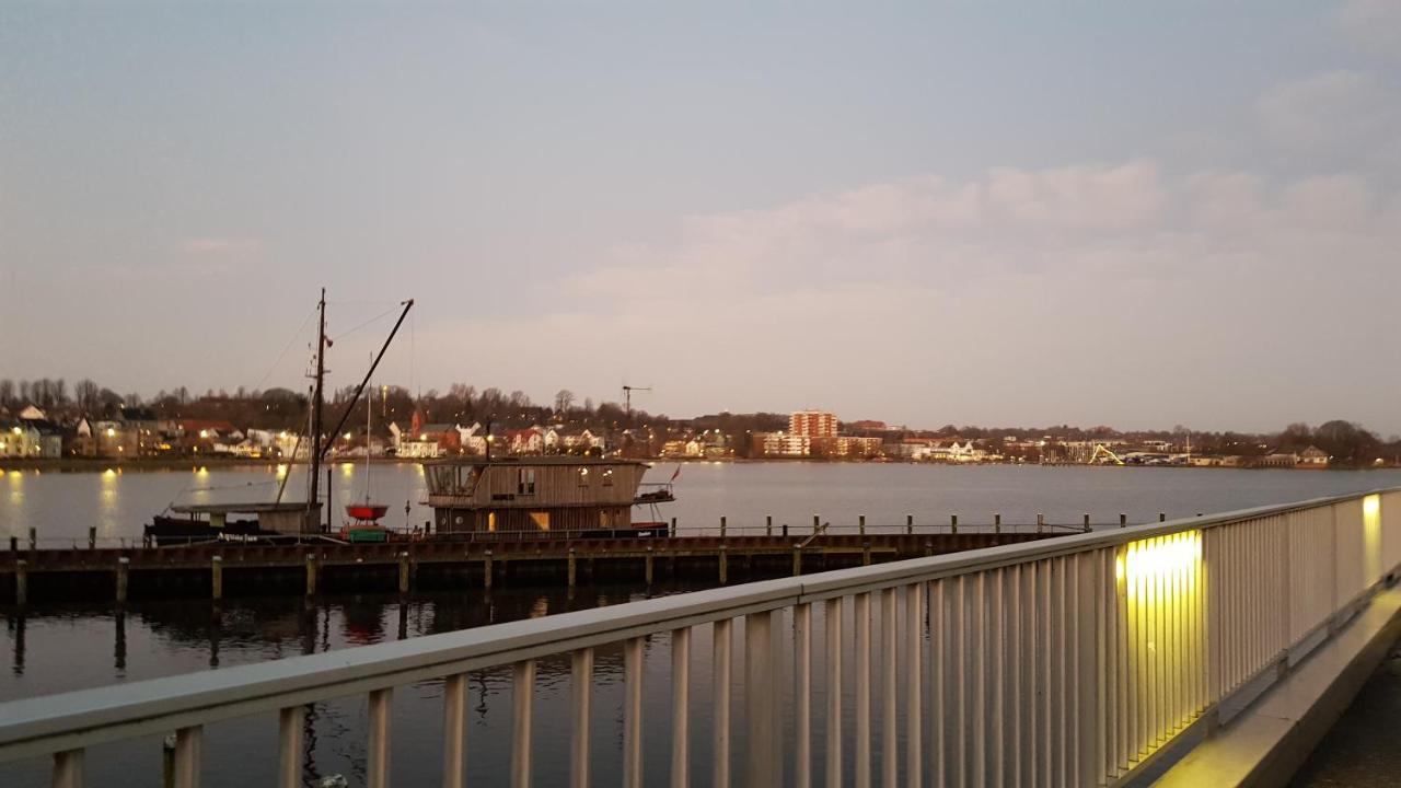 Ostseefjord-Schlei-Blick Im Wikingturm 石勒苏益格 外观 照片